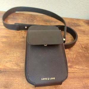 Love & Lore Travel Purse